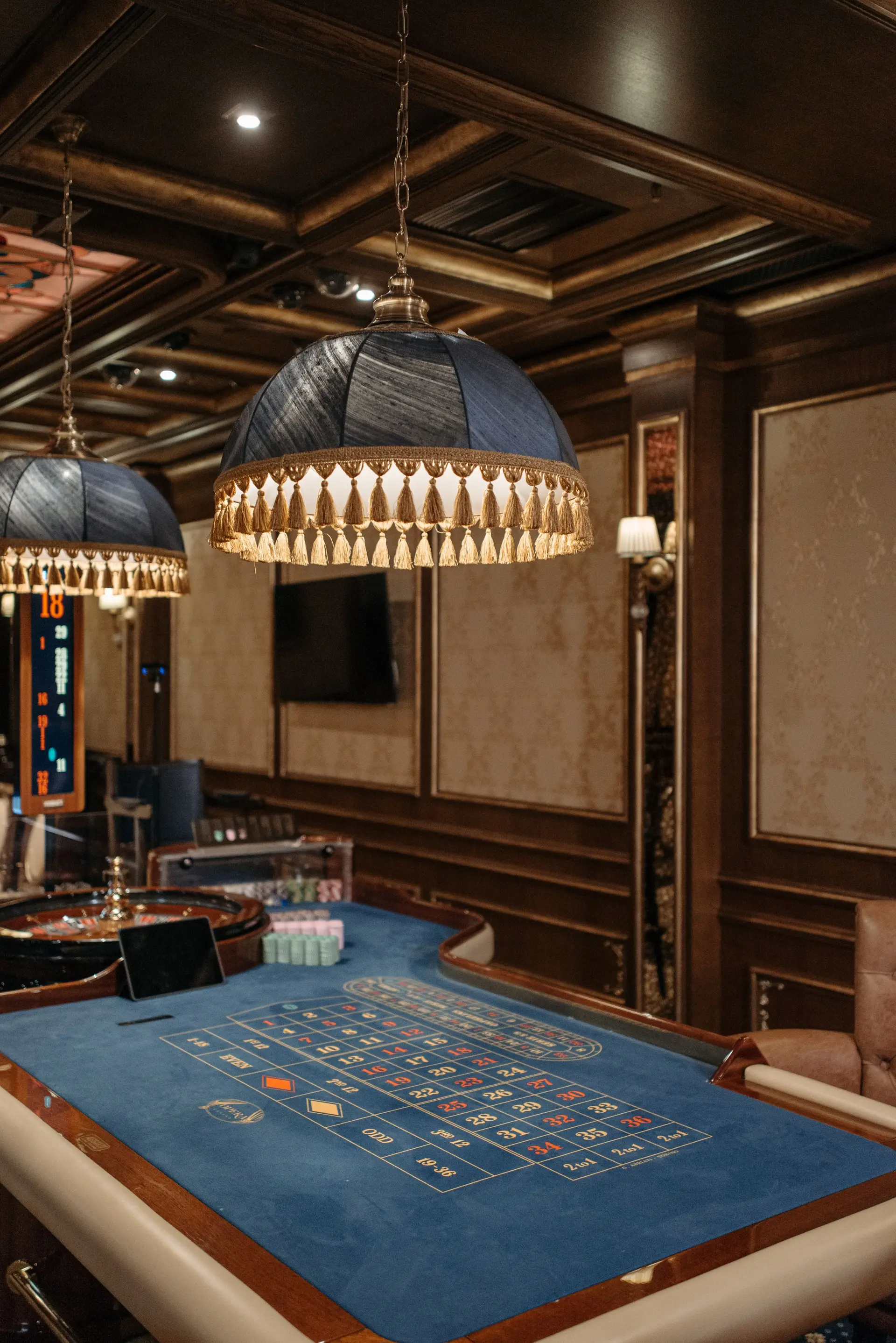 Elegant roulette table at Dravessiquegrandhaven
